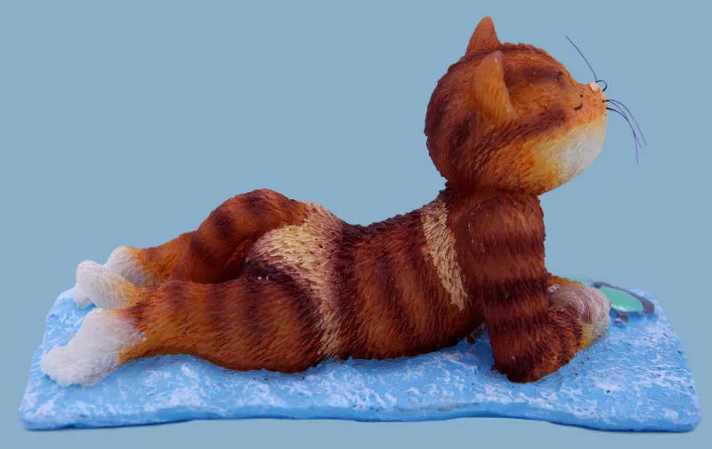 9 Lives Costa Cat Ginger Figurine