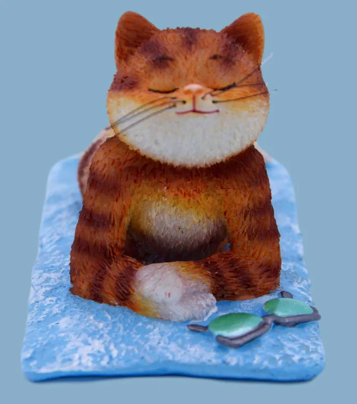 9 Lives Costa Cat Ginger Figurine