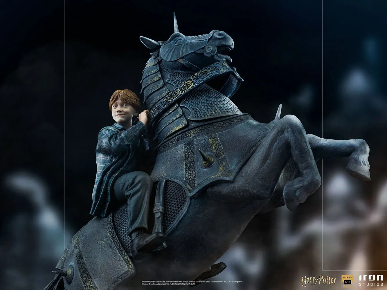 Iron Studios Harry Potter and the Sorcerer's Stone Ron Weasley at the Wizard Chess Deluxe 1:10 Scale Statue