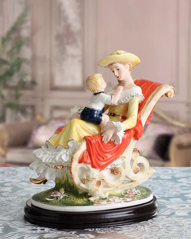'Mother's Love' Capodimonte Figurine Lamp