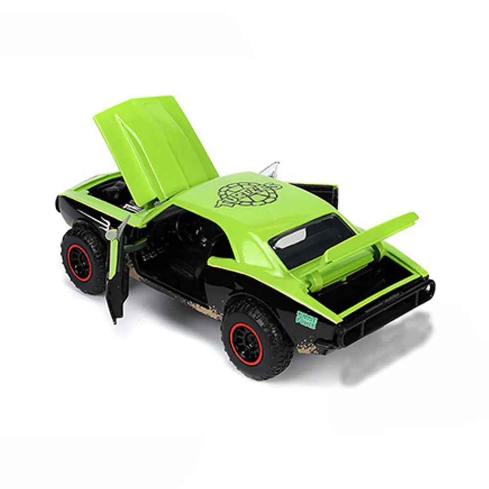 Teenage Mutant Ninja Turtles - 1967 Chevrolet® Camaro® Dirty Version with Raphael Diecast Car