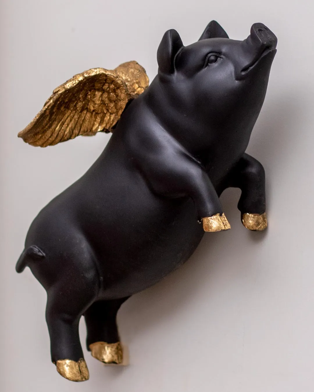 'When Pig's Fly' Wall Mounted Figurine