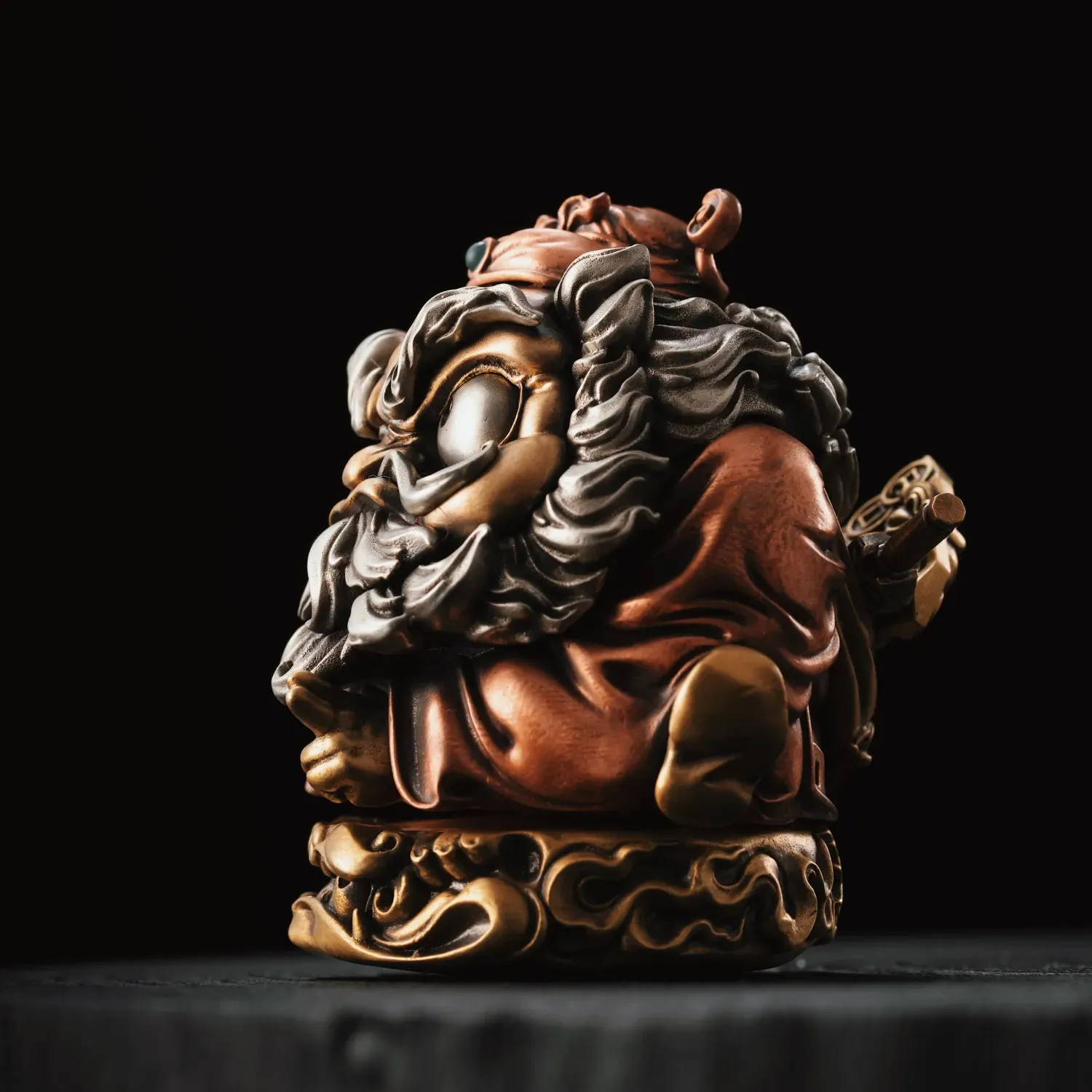 Zhong Kui Statue